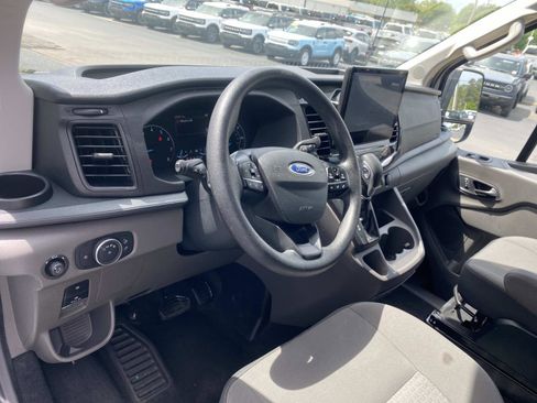 Used 2024 Ford Transit 350 XLT RWD image 18