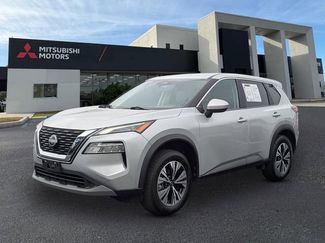 Used 2023 Nissan Rogue SV video 1