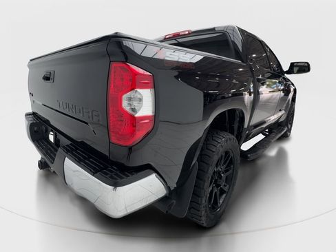 Used 2020 Toyota Tundra SR5 w/ SR5 Leather Package image 7