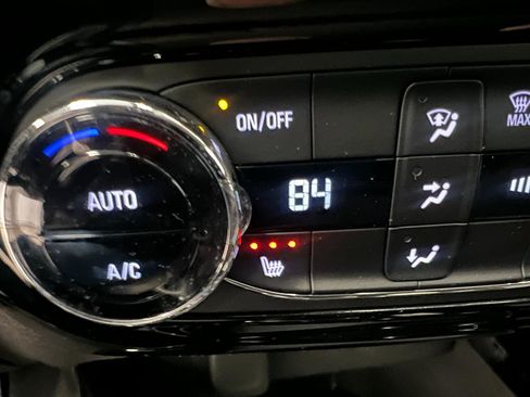 New 2026 Chevrolet Trax LT FWD image 38