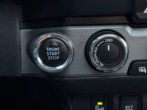 Used 2021 Toyota Tacoma TRD Pro AWD/4WD image 21