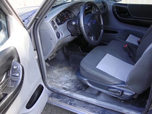 Used 2011 Ford Ranger XLT AWD/4WD image 9