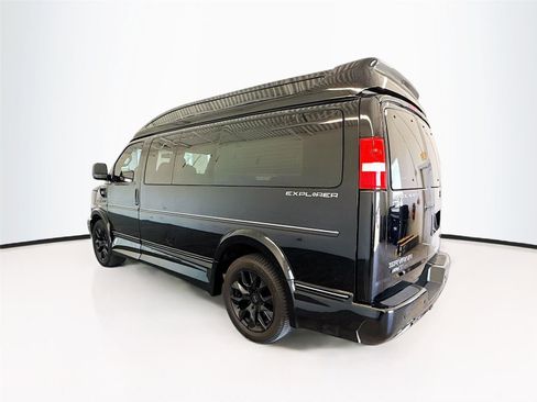 Used 2023 GMC Savana 2500 RWD image 24