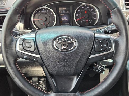 Used 2016 Toyota Camry XSE w/ Moonroof Package FWD image 29