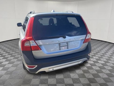 Used 2013 Volvo XC70 T6 AWD/4WD image 16
