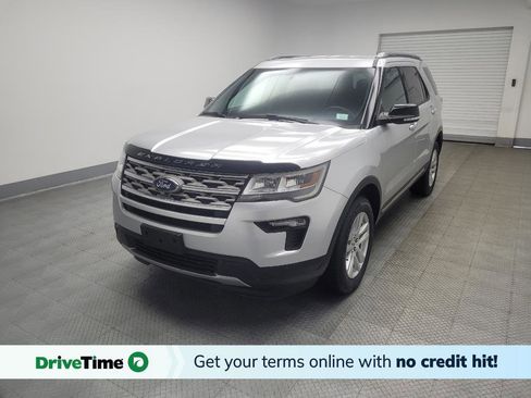 Used 2018 Ford Explorer XLT w/ Equipment Group 201A AWD/4WD image 1