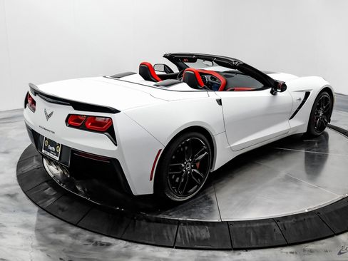 Used 2014 Chevrolet Corvette Z51 3LT Performance Exhaust GT w/ 3LT Preferred Equipment Group image 18