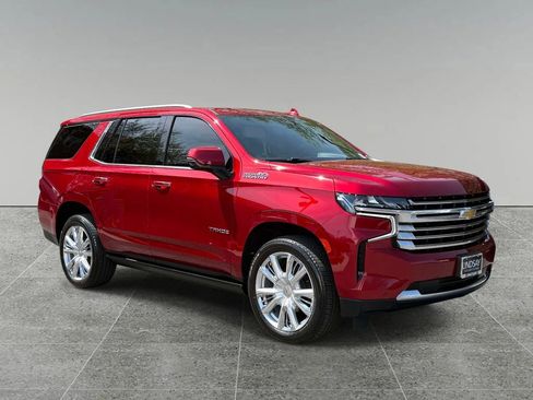 Used 2023 Chevrolet Tahoe High Country w/ Premium Package 2 AWD/4WD image 9
