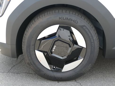 New 2026 Kia EV9 Light image 10