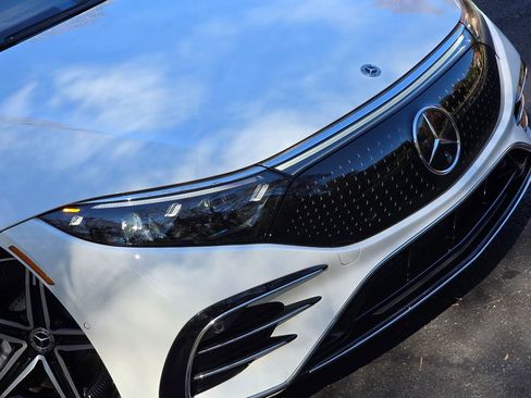 Used 2023 Mercedes-Benz EQS 580 4MATIC Sedan image 85