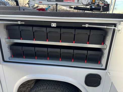 New 2025 Ford F350 XL w/ XL Chrome Package image 4