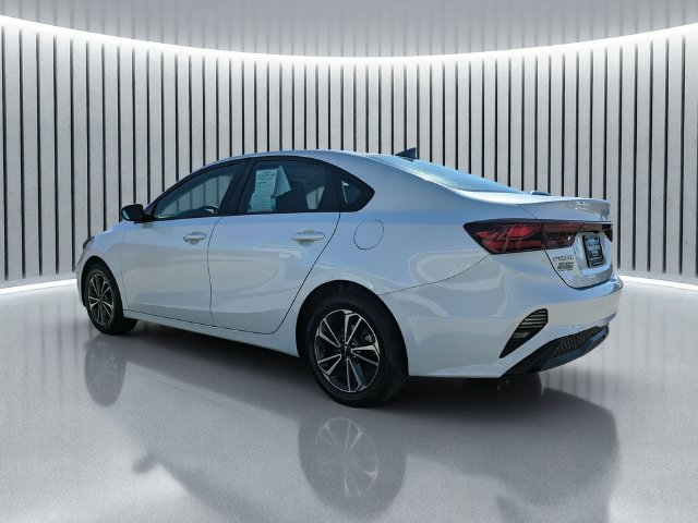 Used 2024 Kia Forte LXS FWD image 6
