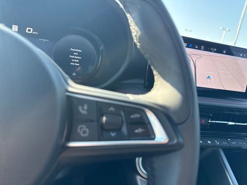 Used 2024 Dodge Hornet GT image 25