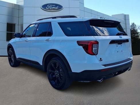 Certified 2024 Ford Explorer ST-Line w/ Class IV Trailer Tow Package AWD/4WD image 5