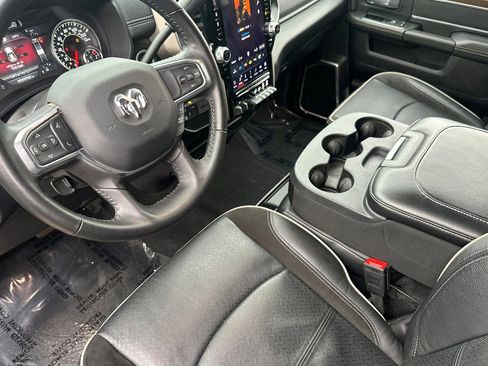 Used 2024 RAM 2500 Laramie image 11