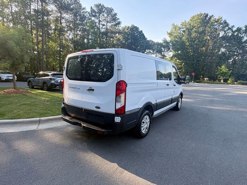 Used 2016 Ford Transit 150 130 Low Roof w/ Exterior Upgrade Package RWD image 7