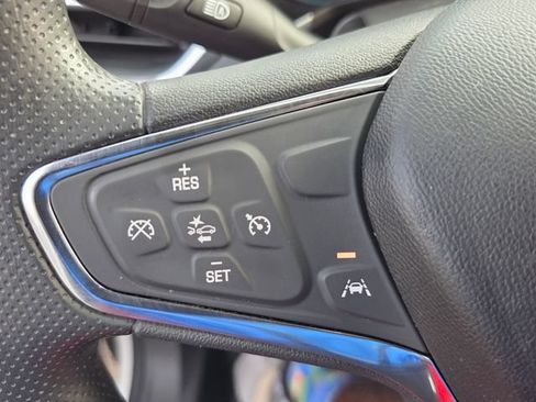Used 2021 Chevrolet Equinox LS w/ LS Convenience Package AWD/4WD image 23