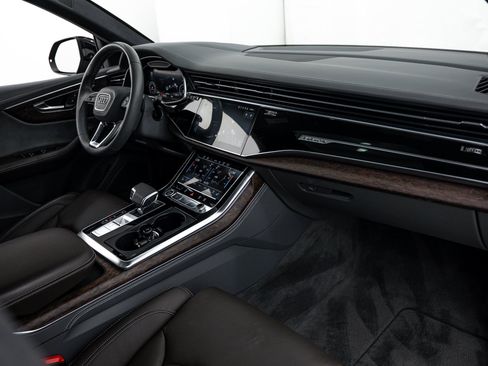 Certified 2024 Audi Q8 Prestige w/ Prestige Package AWD/4WD image 9