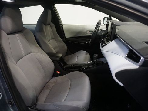 Used 2024 Toyota Corolla SE w/ SE Premium Package image 15