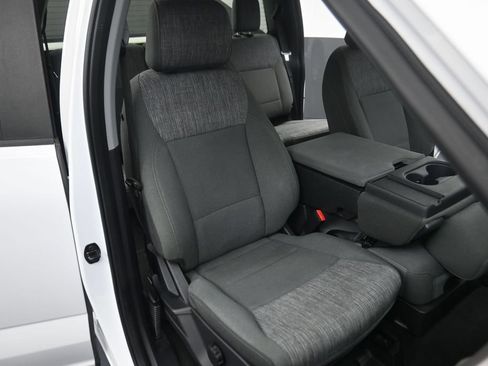 Used 2023 Ford F150 XLT AWD/4WD image 11