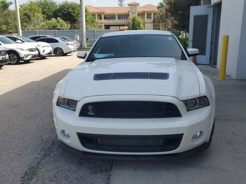 Used 2013 Ford Mustang Shelby GT500 RWD image 10