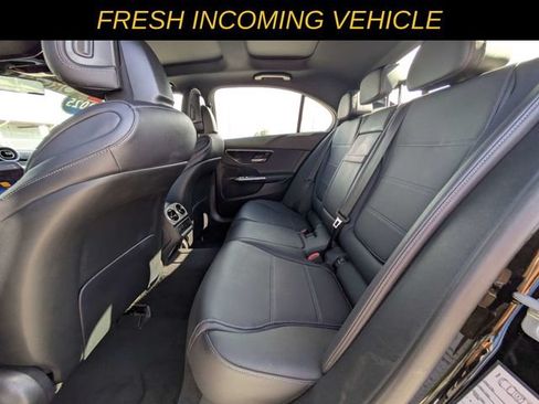 Used 2025 Mercedes-Benz C 300 4MATIC Sedan image 12