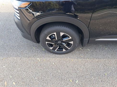 New 2026 Nissan Kicks SV w/ Cold Weather Package image 28