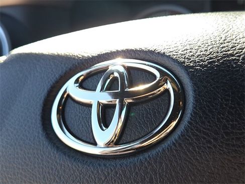 Used 2023 Toyota Tacoma TRD Off-Road image 25