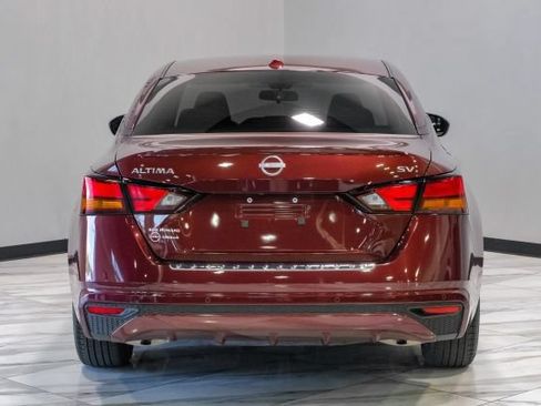 Used 2023 Nissan Altima 2.5 SV FWD image 15