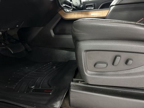 Used 2017 Chevrolet Silverado 3500 LTZ w/ Duramax Plus Package image 12