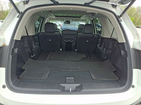 Used 2023 Honda Pilot Touring image 30