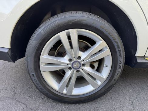 Used 2013 Mercedes-Benz ML 350 4MATIC image 32