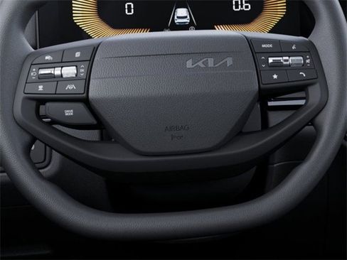 New 2026 Kia Sportage LX image 22