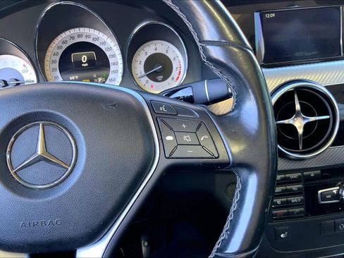 Used 2014 Mercedes-Benz GLK 350 2WD image 25
