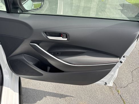 New 2025 Toyota Corolla SE FWD image 34