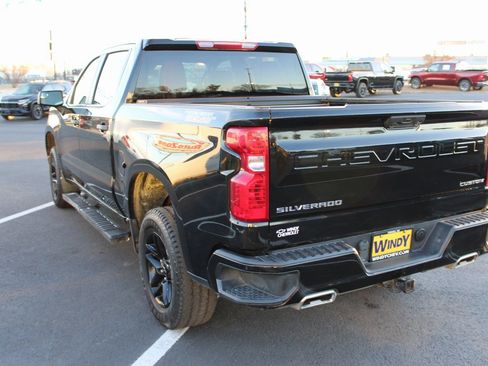 Used 2024 Chevrolet Silverado 1500 Custom Trail Boss AWD/4WD image 6