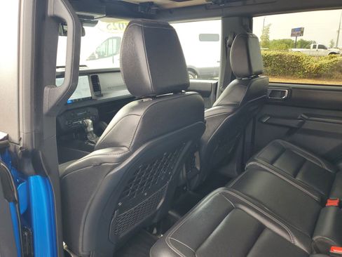 Certified 2025 Ford Bronco Badlands AWD/4WD image 10