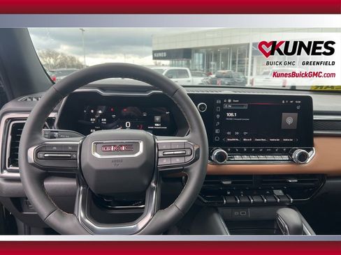 New 2026 GMC Canyon AT4 image 15