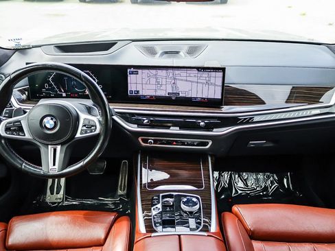 Used 2023 BMW X7 M60i w/ Executive Package AWD/4WD image 14