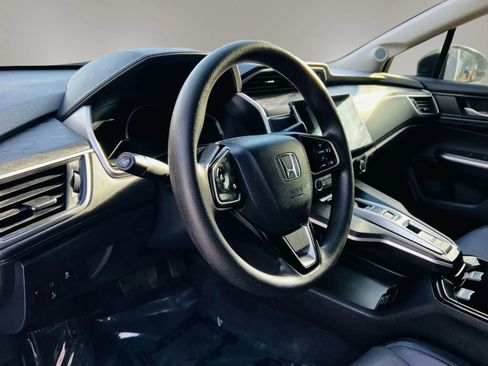 Used 2018 Honda Clarity Plug-In Hybrid image 31