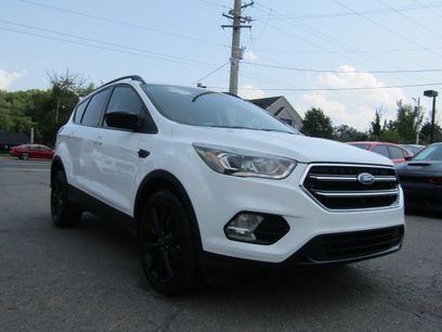 Used 2017 Ford Escape SE w/ Equipment Group 201A