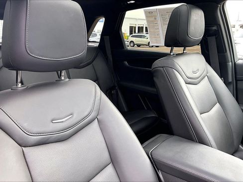 Used 2025 Cadillac XT5 Premium Luxury AWD/4WD image 7