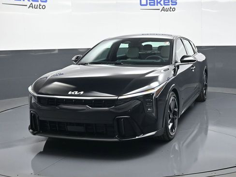 New 2026 Kia K4 GT-Line image 4