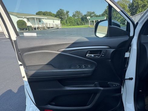 Used 2021 Honda Passport EX-L image 6