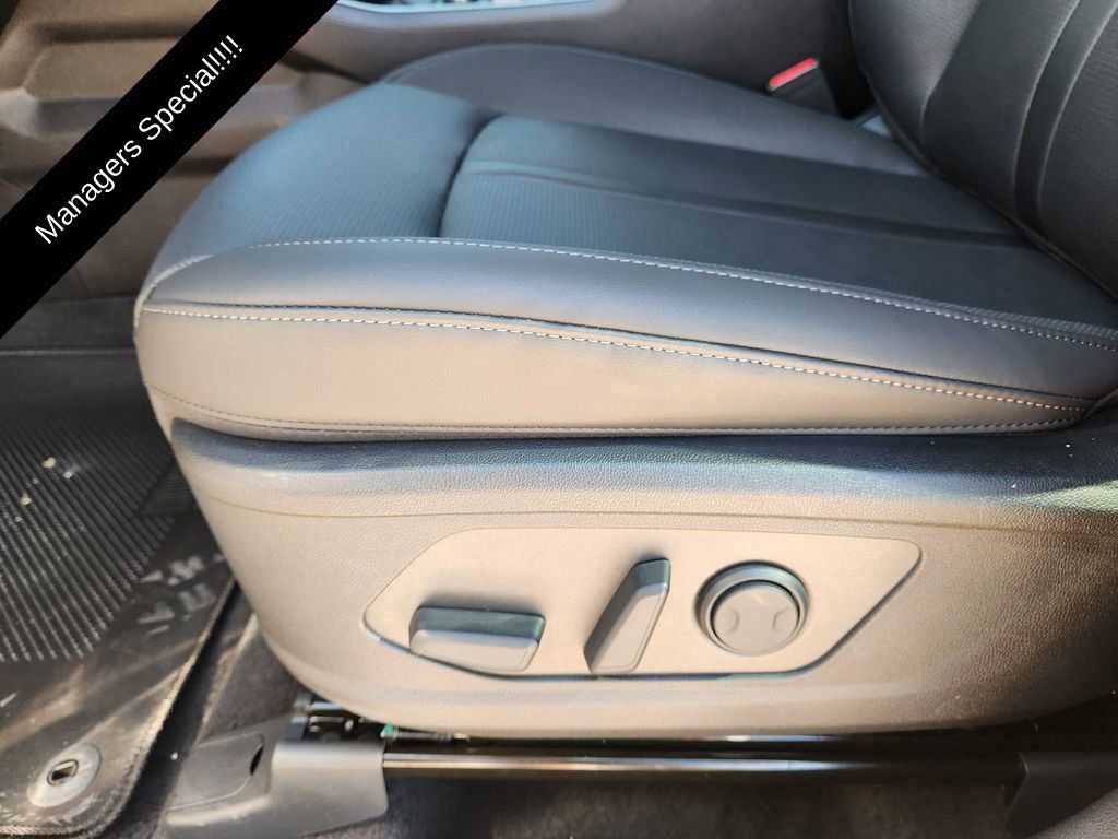 New 2026 Kia Sorento S w/ S Panoramic Sunroof Package AWD/4WD image 17