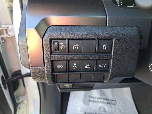 New 2025 Toyota 4Runner 4WD image 36