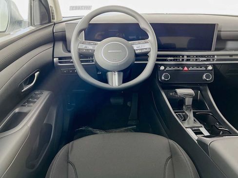 Certified 2025 Hyundai Tucson SEL image 15