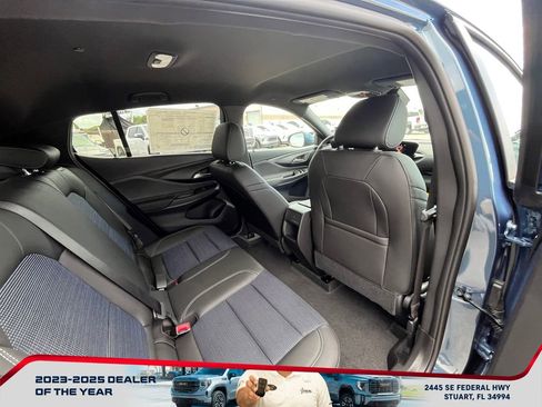 New 2026 Buick Envista Preferred image 18