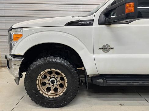 Used 2015 Ford F250 XL w/ Power Equipment Group AWD/4WD image 4