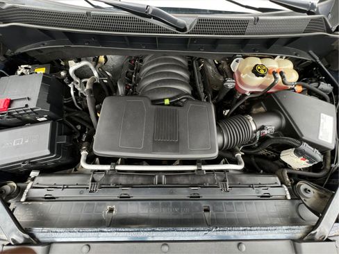 Used 2019 Chevrolet Silverado 1500 LTZ AWD/4WD image 29